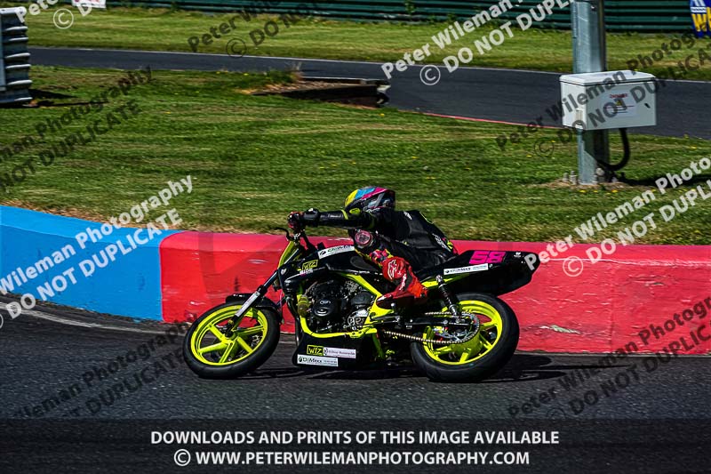 enduro digital images;event digital images;eventdigitalimages;mallory park;mallory park photographs;mallory park trackday;mallory park trackday photographs;no limits trackdays;peter wileman photography;racing digital images;trackday digital images;trackday photos